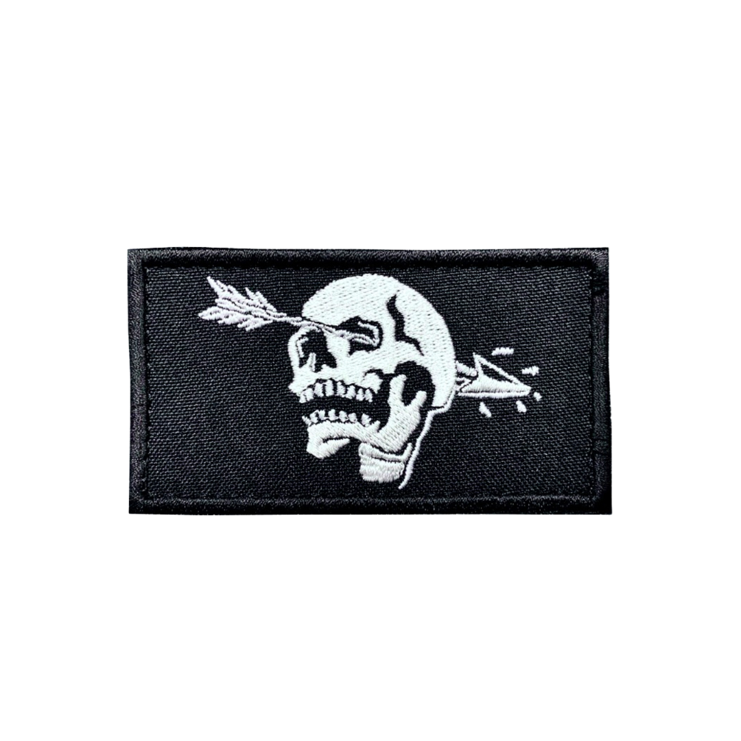 Патч (шеврон) Arrow Skull Black/White GEAR LAB